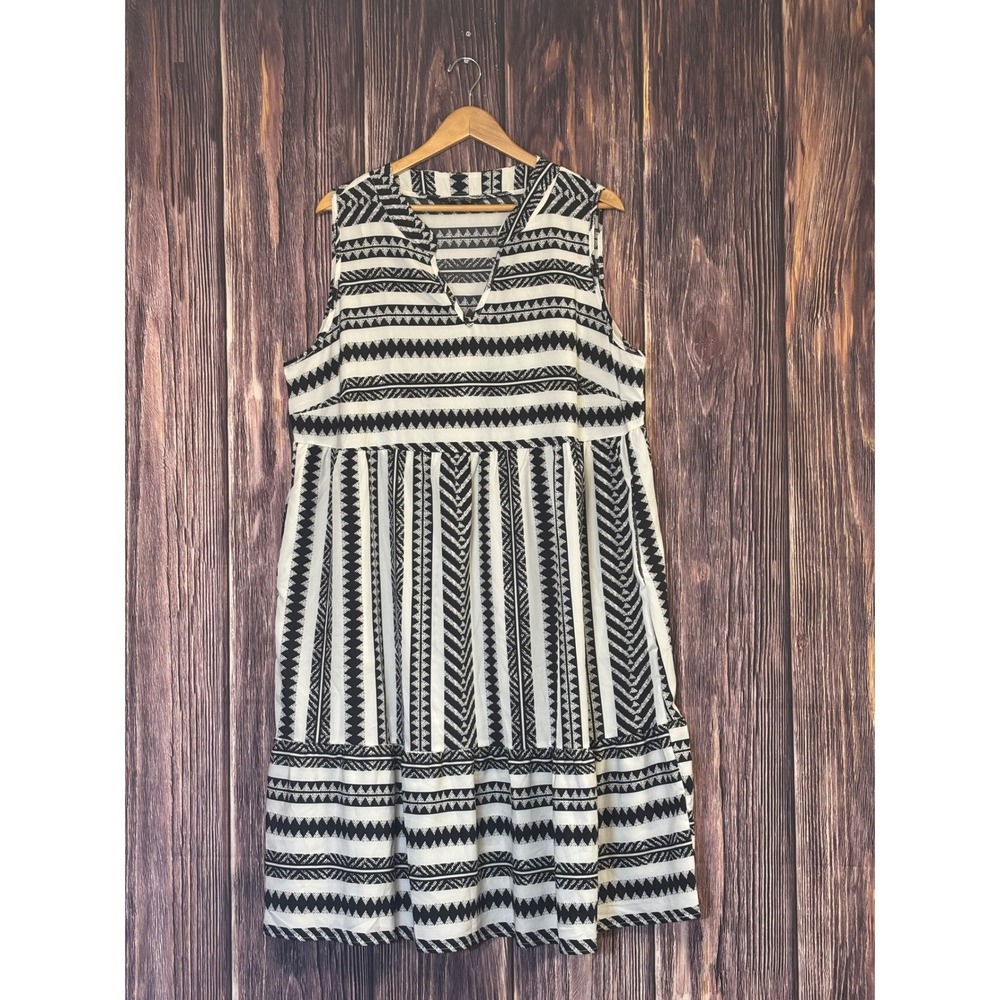 BloomChic Dress Womens 18 20 Black White Chevron Herringbone Sleeveless Tank - Picture 2 of 16